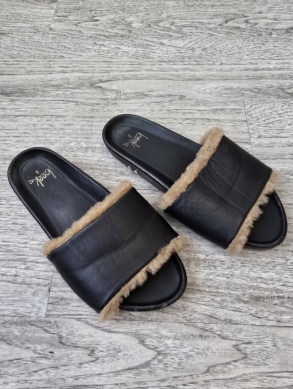 Beek Gallito Shearling Sandals In Black Leather